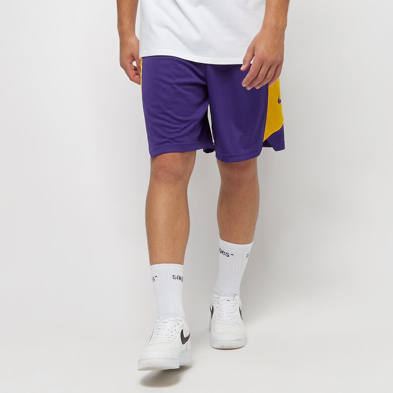 Ordina NIKE Basketball NBA Los Angeles Lakers Practice Shorts 18 purple  Pantaloncini Sportivi online su SNIPES
